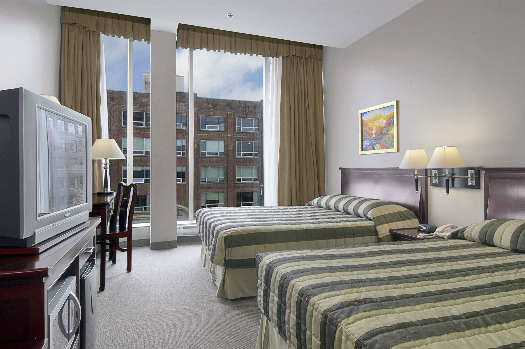 Hotel Super 8 By Wyndham Downtown Toronto Exterior foto
